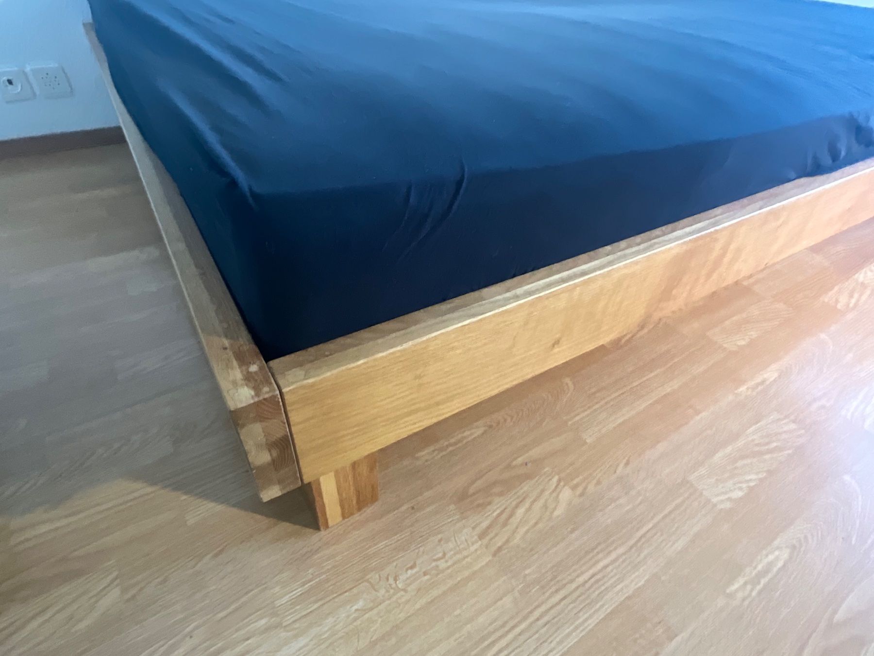 Betten: Edles Doppelbett aus Eiche, 160x200 – Gebraucht aus Bern von st.benji 1