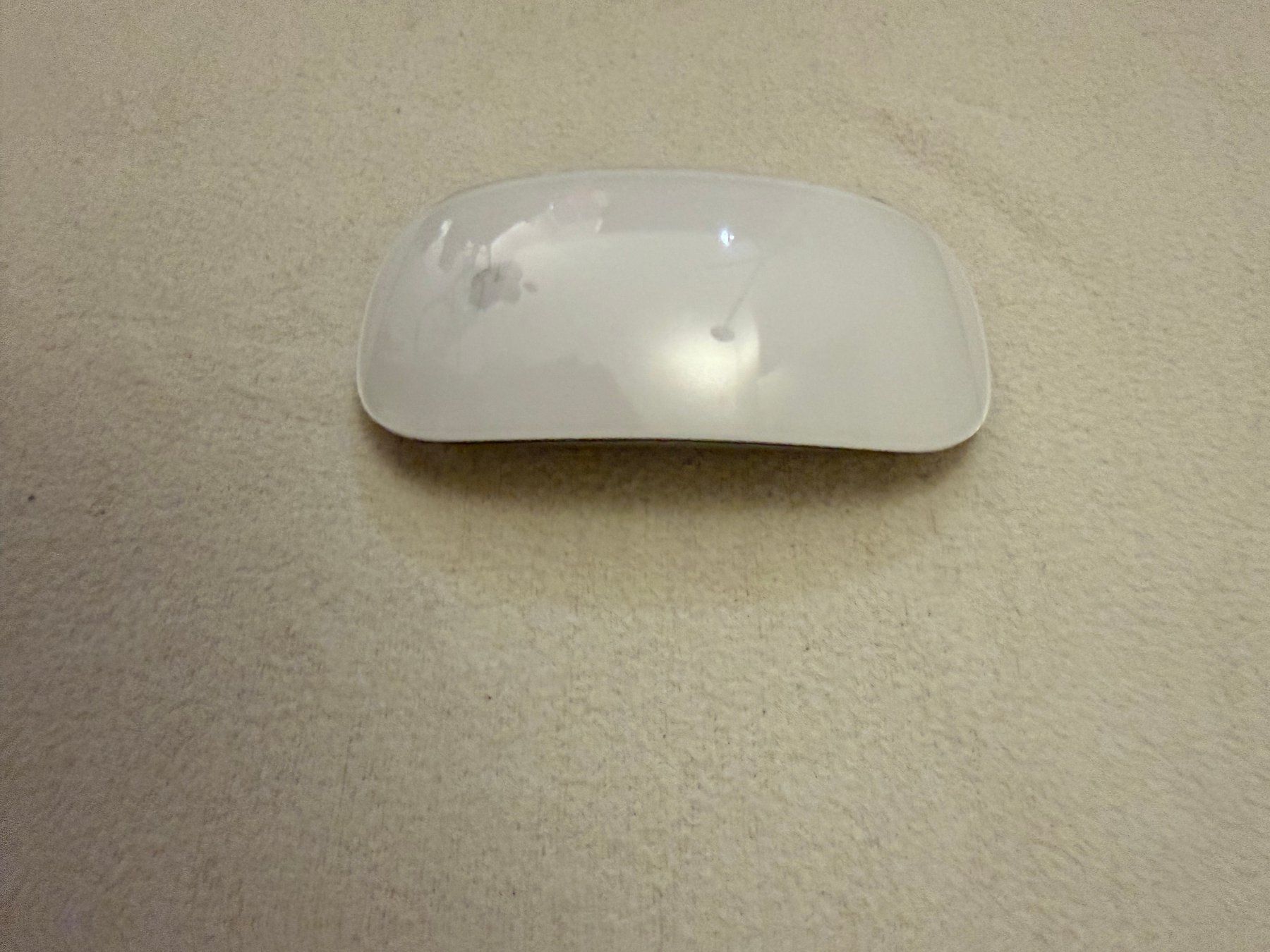 Apple Mouse: Apple Magic Mouse weiss, Originalverpackung, Top Zustand – Usato da Bern venduto da mat_rl7h 2