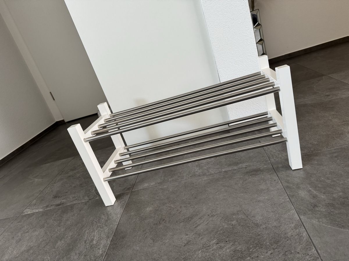 Scaffali: Schuhregal – Usato da Oberbüren venduto da dijbdn 1
