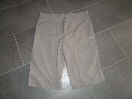 MAMMUT SHORTS GR. M/L ***