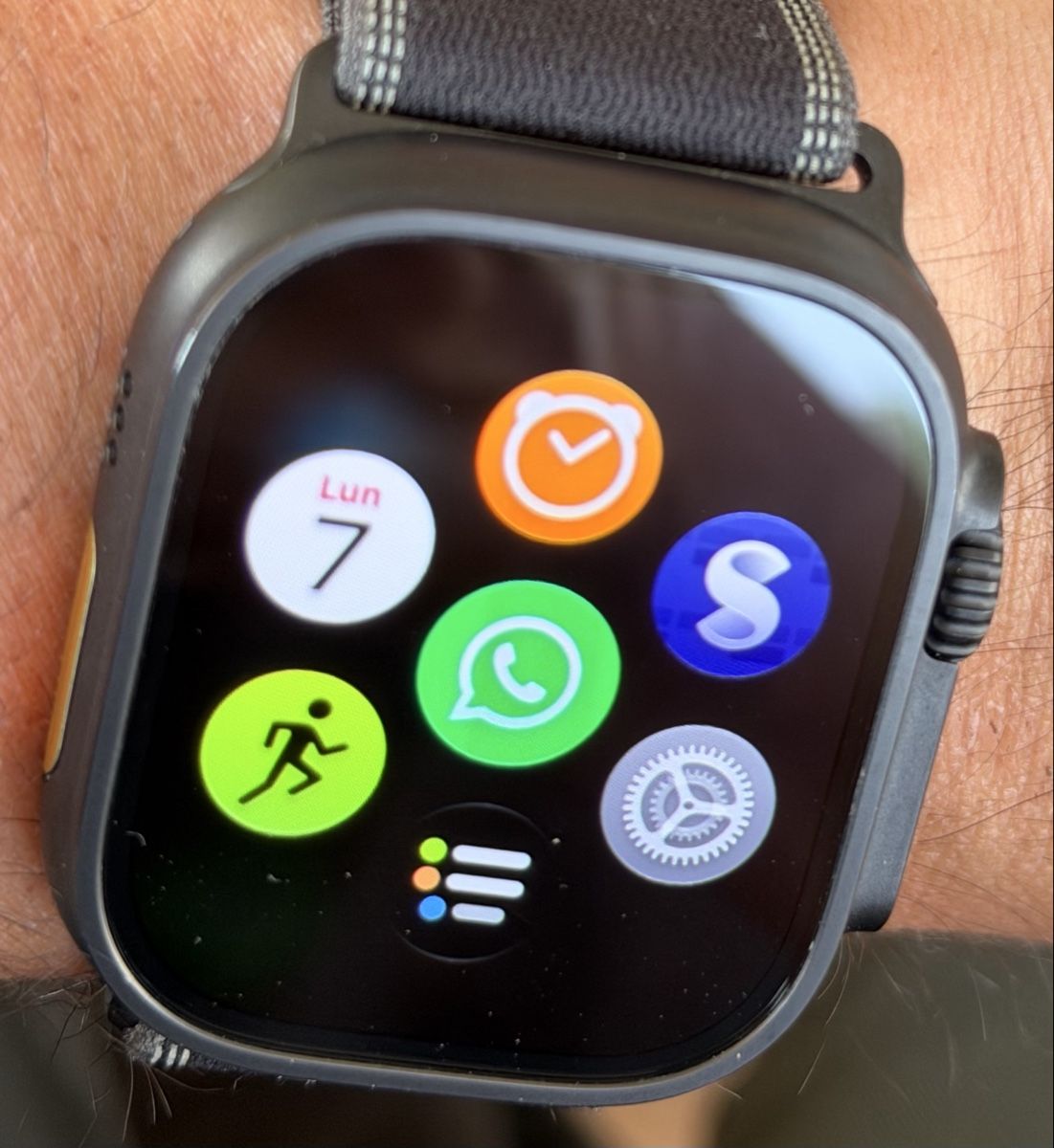 Apple Smartwatch: Apple Watch Ultra 3 – D'occasion à Minusio par Cassius6 4