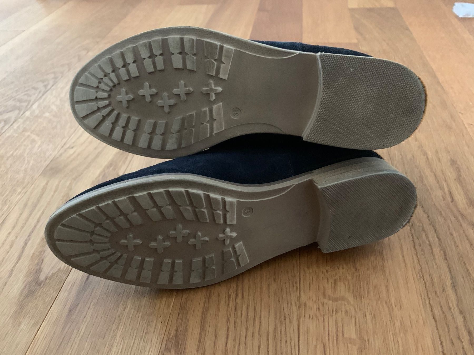 Scarpe da donna: Stiefelette Tamaris – Usato da Buchrain venduto da Ham2383 2
