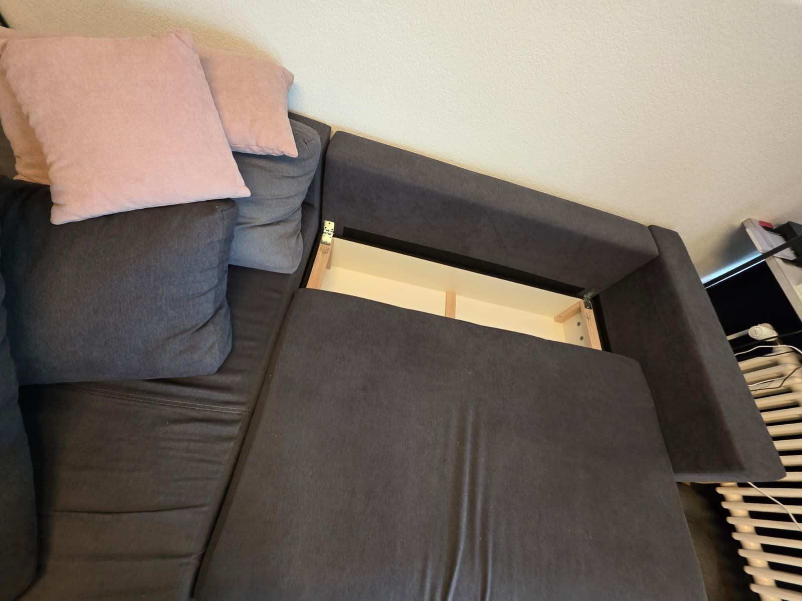 Divani: Ecksofa [muss bis DO abgeholt werden] – Usato da Zofingen venduto da Nyanta 1