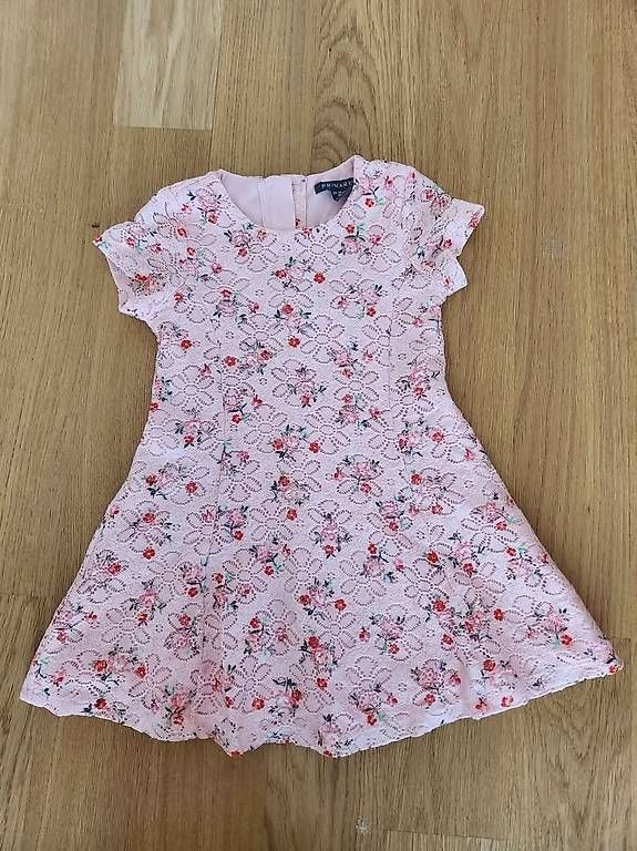 Robes et jupes: Kleid in Grösse 98 – D'occasion à Winterthur par kyubi
