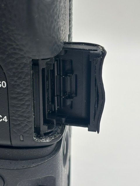Sony Fotocamera: Sony ILCE-7RM2 / A7RII - 42 MP – Usato da Seewis Dorf venduto da Plebejus 7
