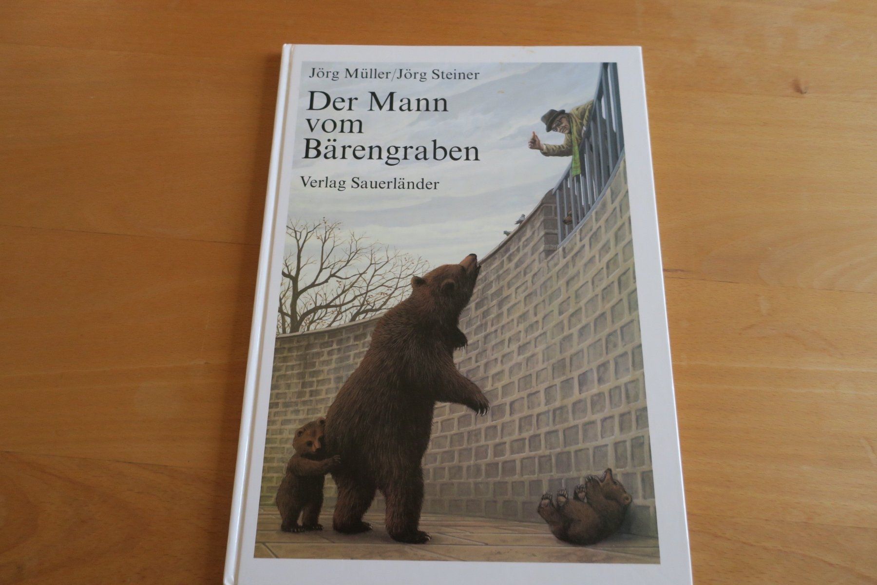 Libri: Jörg Müller / Jörg Steiner DER MANN VOM BÄRENGRABEN – Usato da Langenthal venduto da Riccardamax