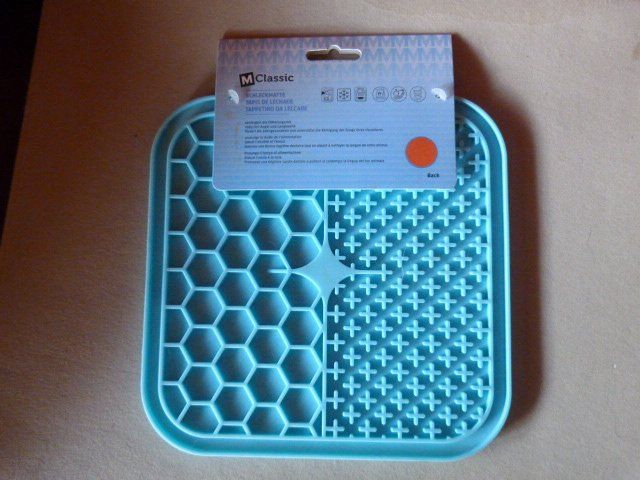 Ciotole: Schleckmatte / Futternapf M-classic, hellblau, NEU – Nuovo e nell'imballaggio originale da Nunningen venduto da mercury-4-dogs