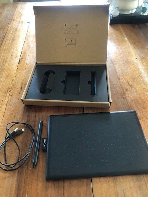 Wacom Tablet PC: One par Wacom CTL 672 – Gebraucht aus Chézard St Martin von schmitt