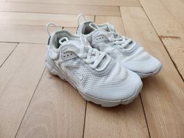 Nike Turnschuhe weiss Kinder Grösse 32 gebraucht