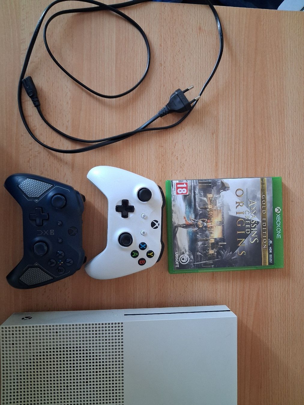 Microsoft Konsolen: Xbox one, 2 manettes, 1 jeu – Gebraucht aus La Chaux-de-Fonds von syl_lvy2 2