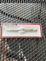 Caran d'Ache Kugelschreiber, Swiss Made, Silber/Gold!