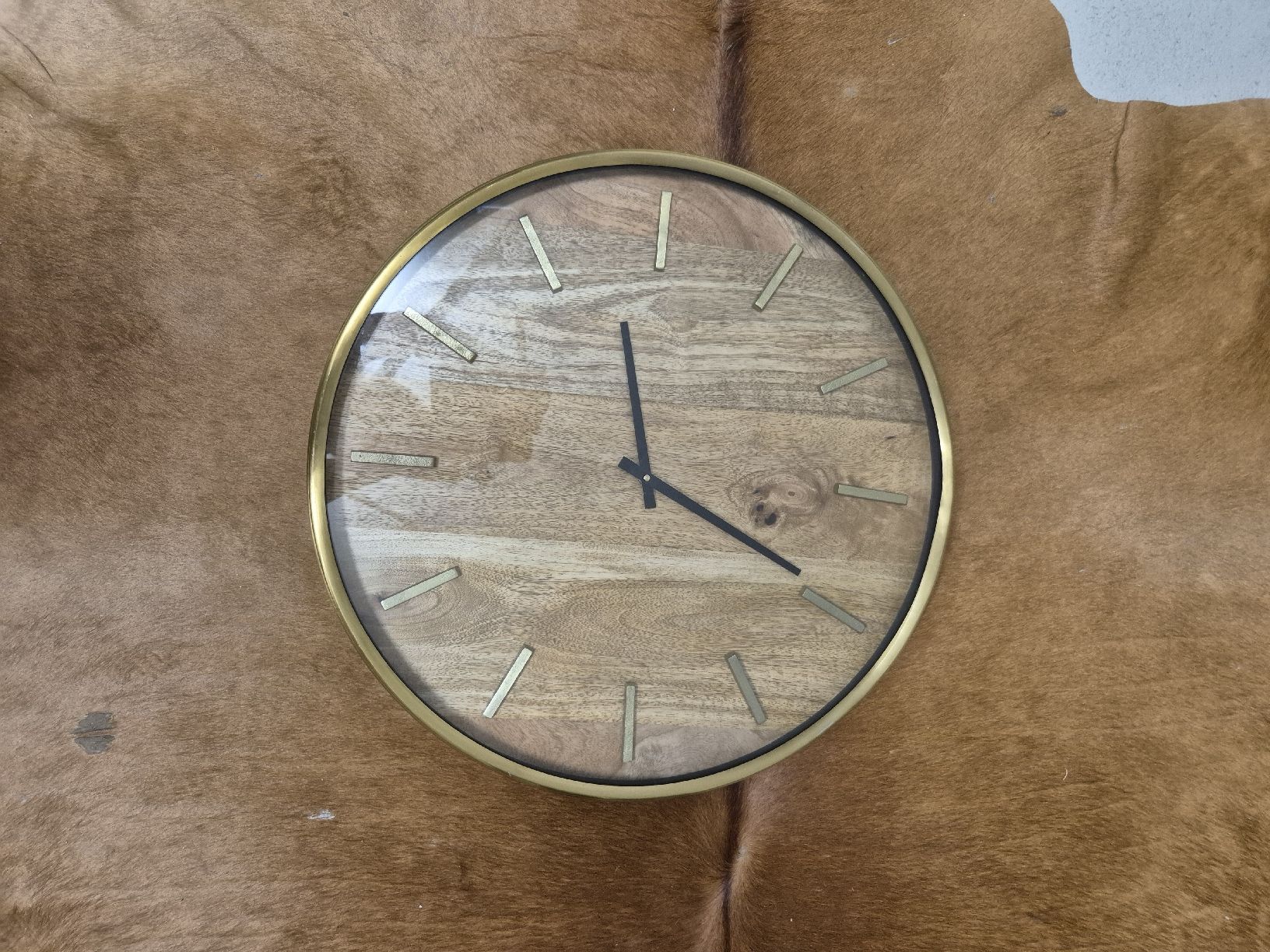 Orologi da terra & Orologi da parete: Schöne Wanduhr. Durchmesser 51 cm. – Usato da Oberentfelden venduto da Natallia. 2