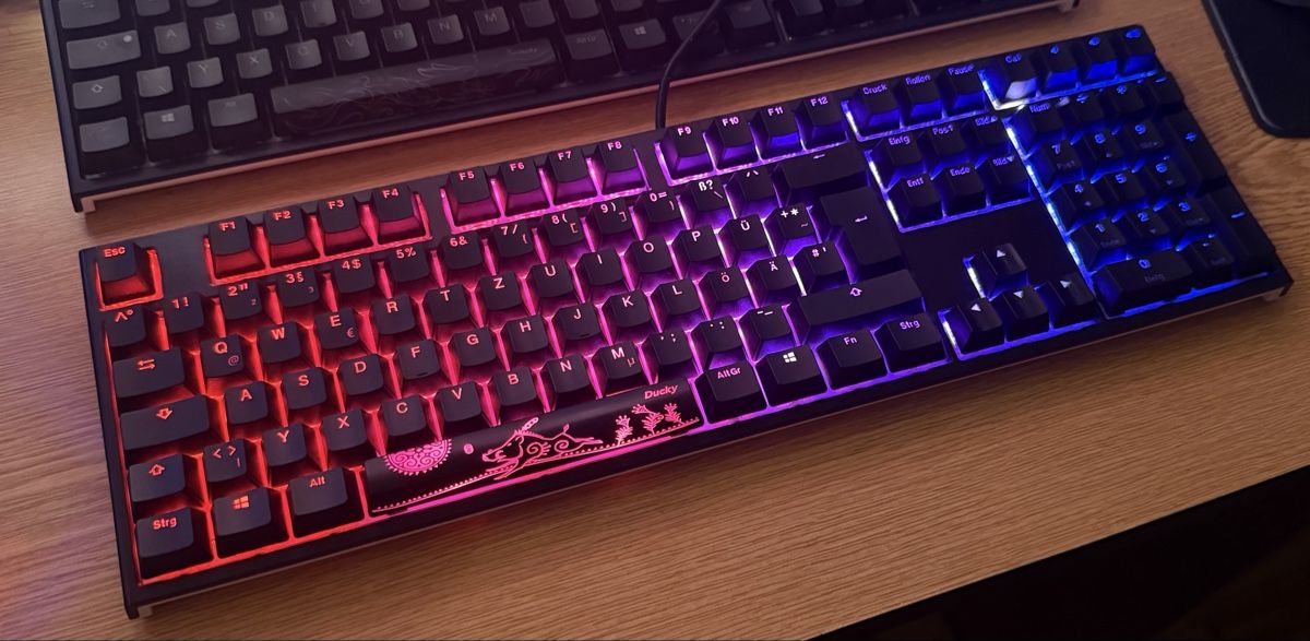 Ducky Tastiere: Ducky One 2 RGB (deutsches Layout) – Usato da Menziken venduto da T_1_RACER 1