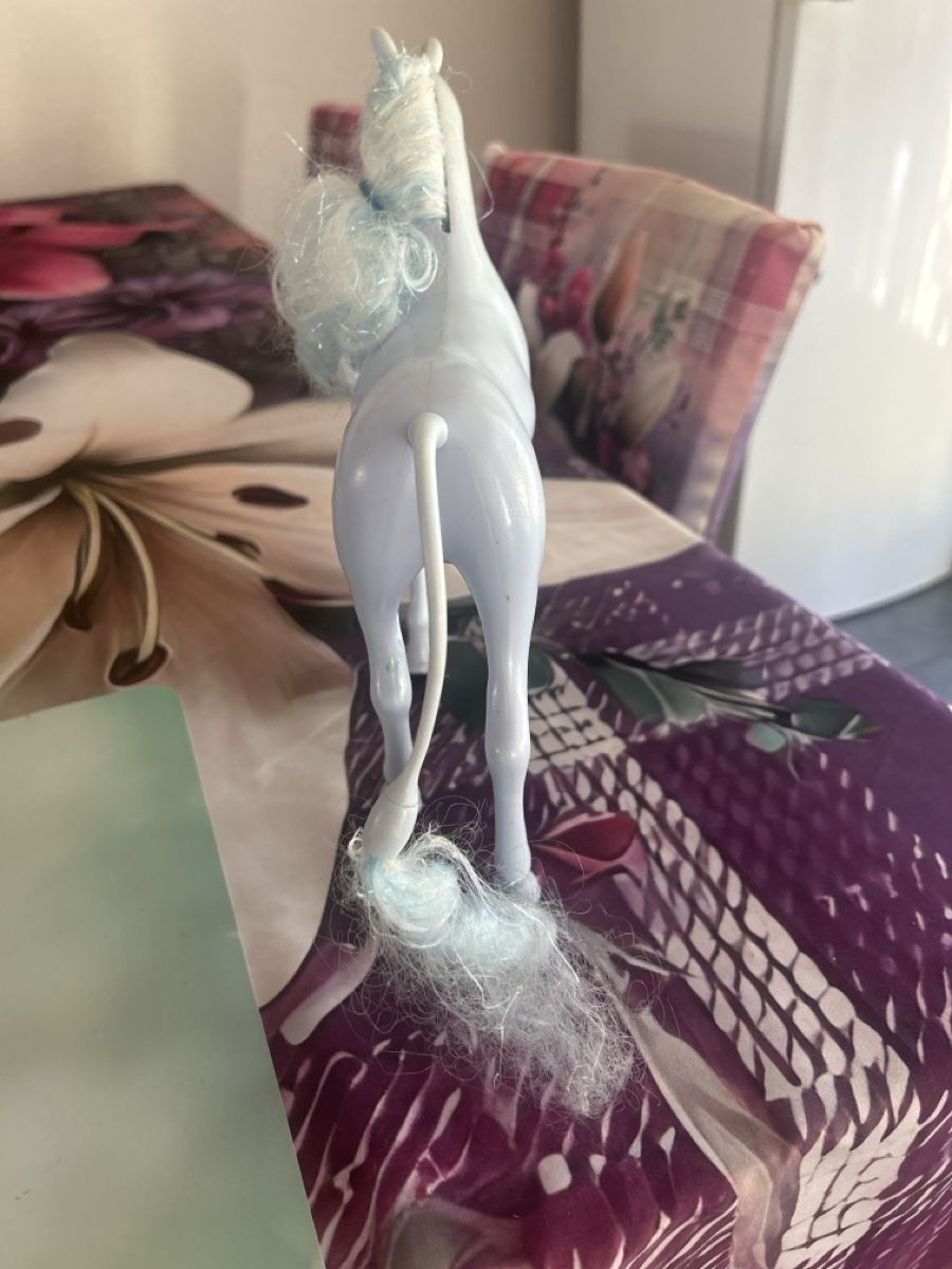 Spielzeuge: Spielzeug Einhorn blau Spielzeugfigur – Gebraucht aus Mühledorf SO von Dania77 2