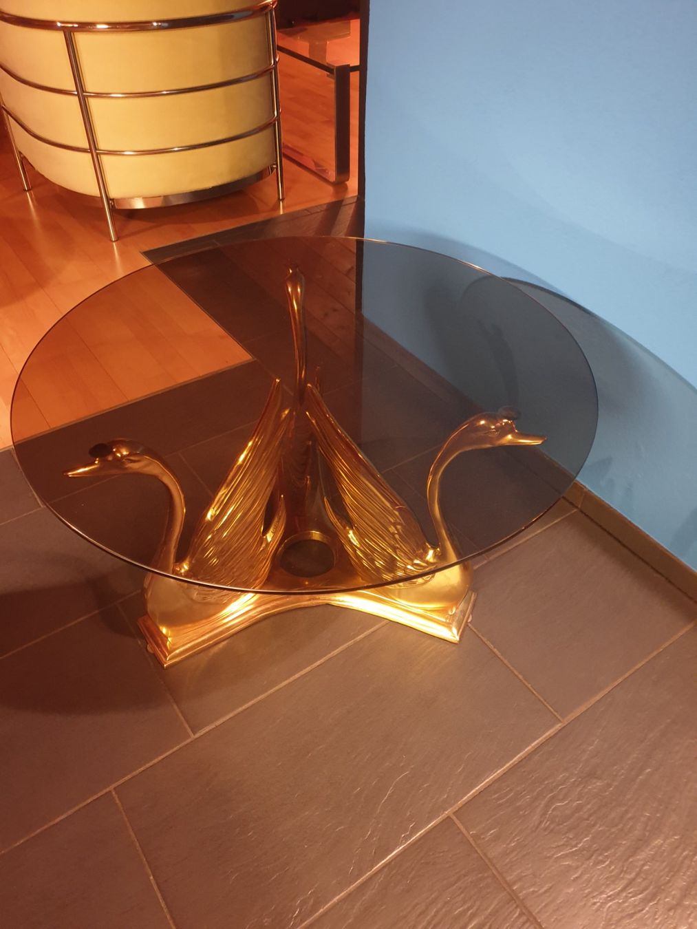 Tische: Art Deco Brass Swan Coffee Table – Gebraucht aus rebstein von spacy73 8