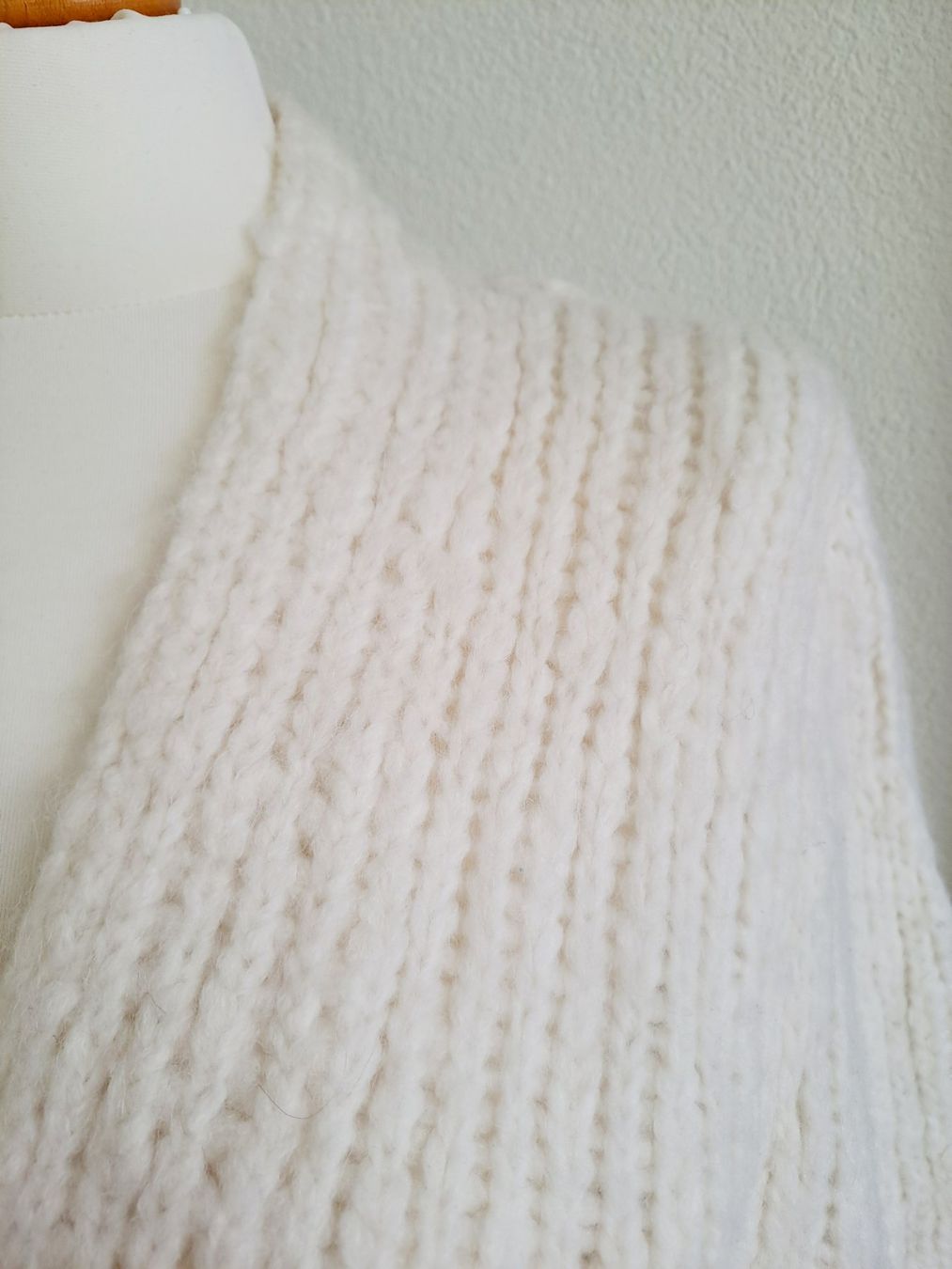 S.Oliver Giacche: Strickjacke crème-weiss von s.Oliver, M – Nuovo (secondo la descrizione) da Volketswil venduto da ronbons 5