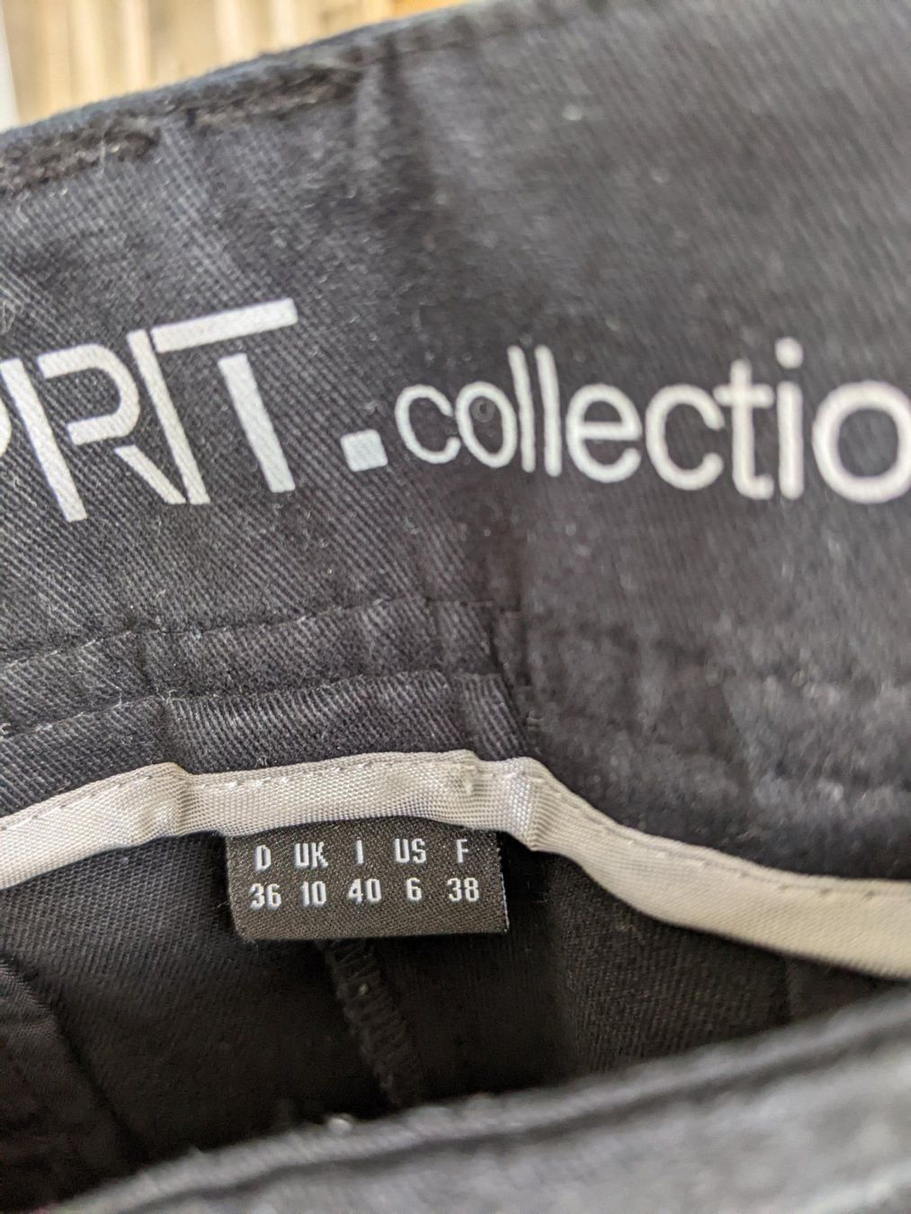 Esprit Hosen: Stoffhosen – Gebraucht aus Herrliberg von Aprelic 2