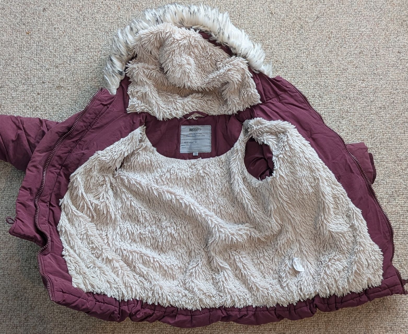 Giacche & Cappotti: Winterjacke Mädchen 110/116 – Usato da Rüthi (Rheintal) venduto da and_6vyz 2