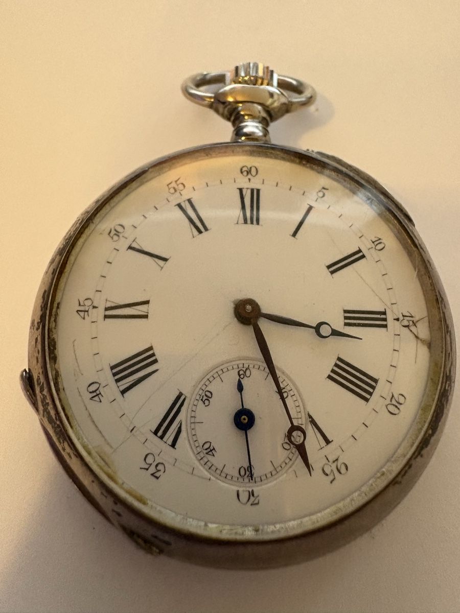 Montres: Taschenuhr läuft  – D'occasion à Murten par Tzaugg