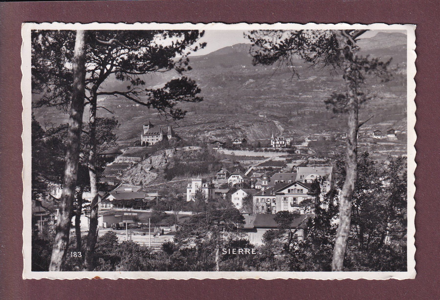 Cartes postales: SIERRE - Vue partielle – D'occasion à Pully par nicecards
