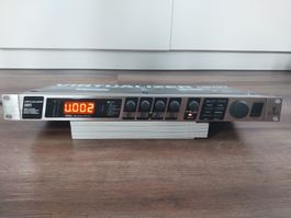 Behringer Virtualizer 3D FX2000 — Top Zustand