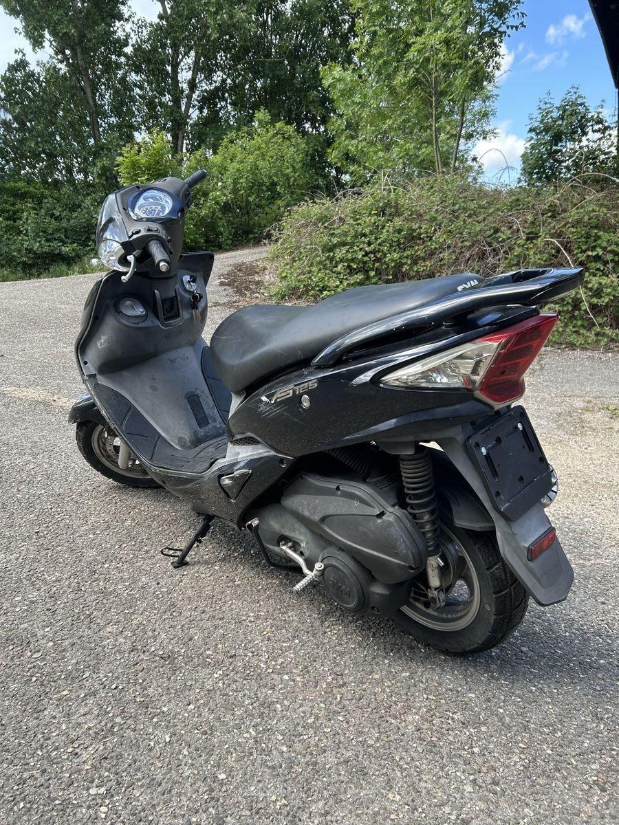 Sym Scooter: Sym VS 125 – Usato da Bassecourt venduto da salvo190 2