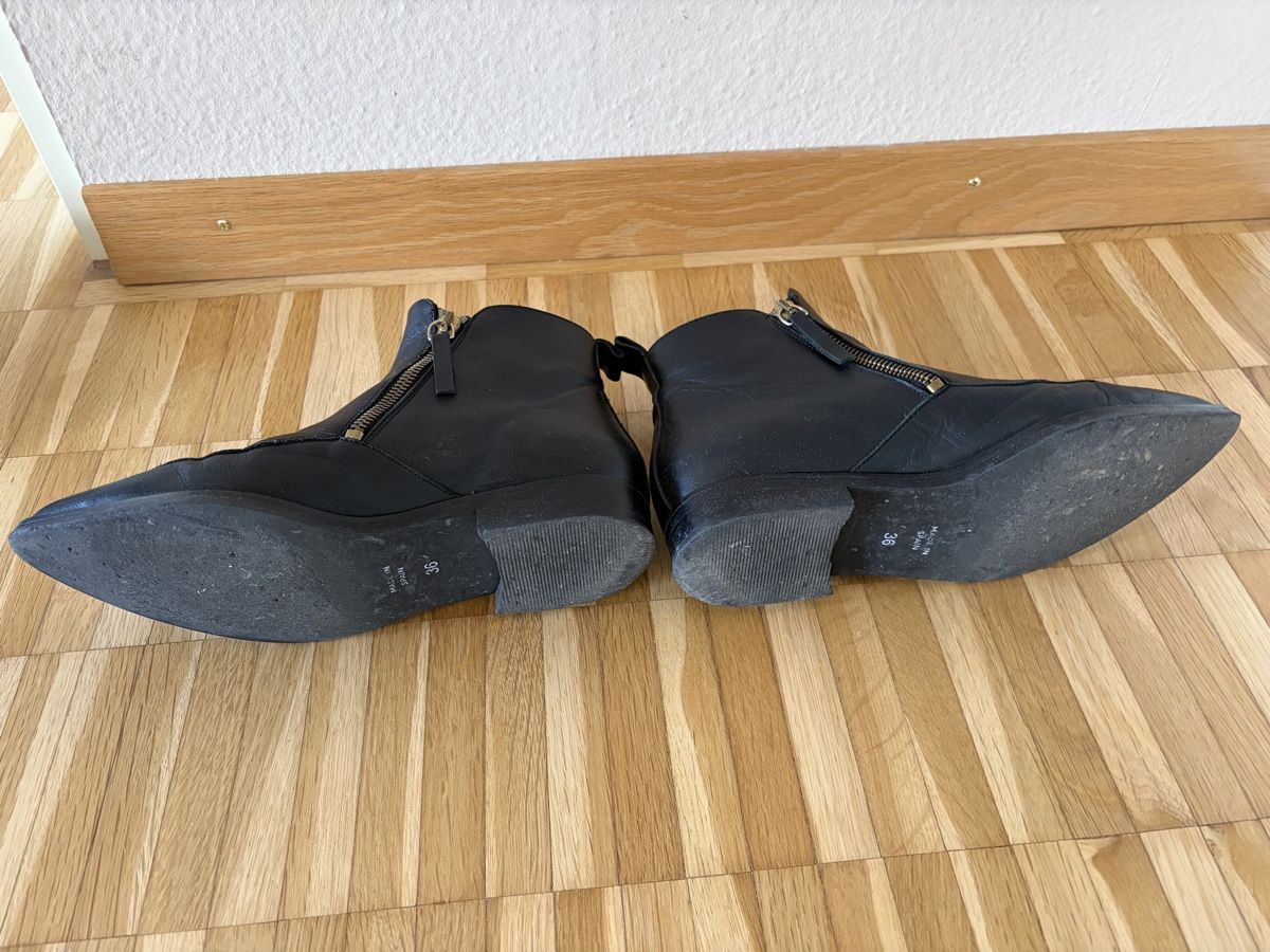 Chaussures femmes: Stiefeletten 36 – D'occasion à Muri b. Bern par waterlily2016 2
