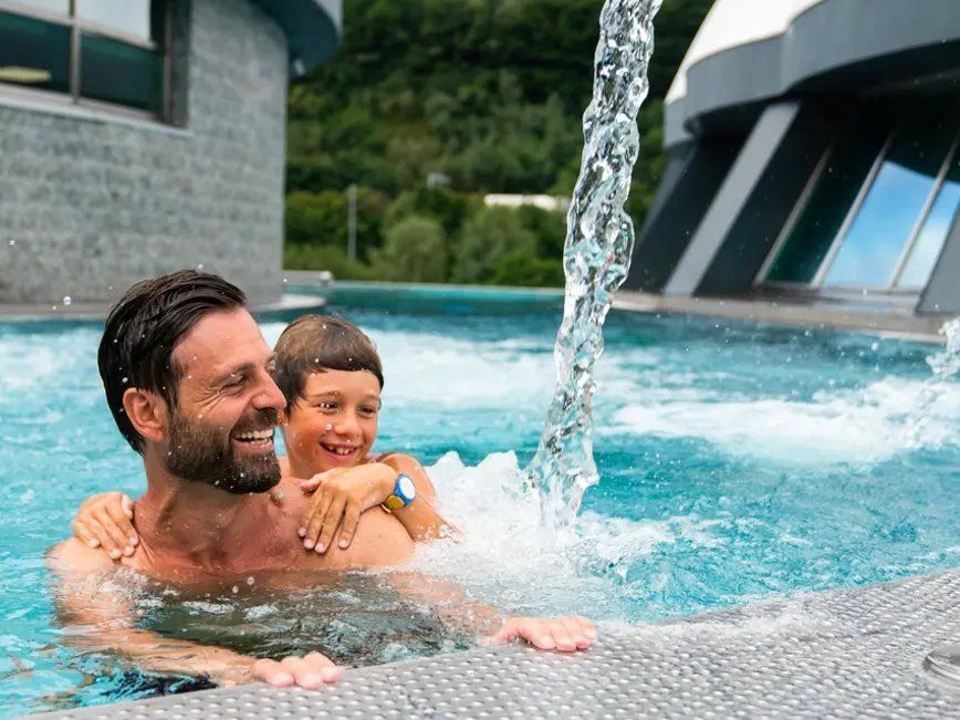 Tickets: Billet adulte Splash & SPA Tamaro – Neu (gemäss Beschreibung) aus Rue von Nfavre 1