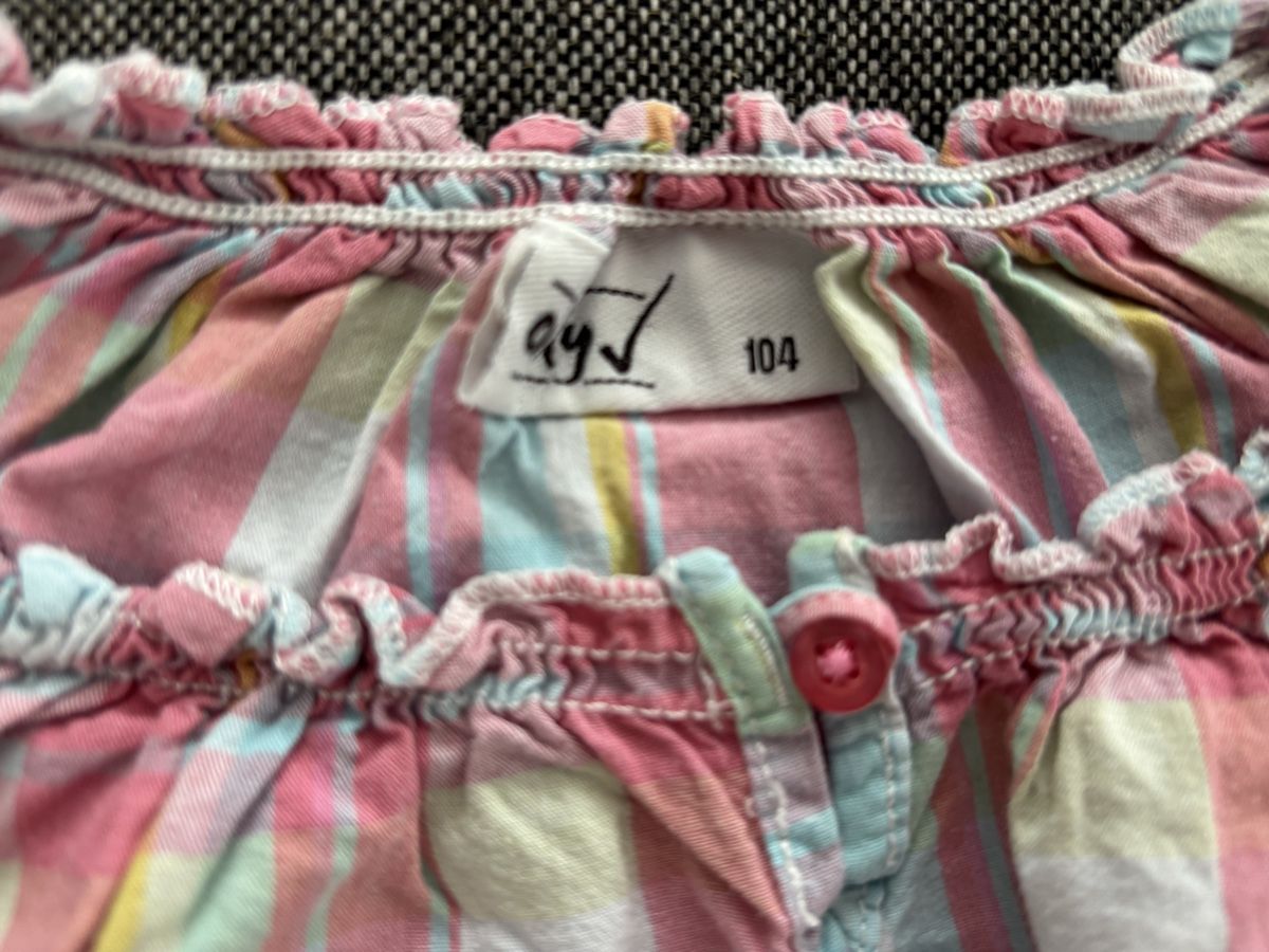 Camicette, T-shirt & Top: Schönes Sommerblüschen Grösse 104 – Usato da Jegenstorf venduto da Annina0506 1