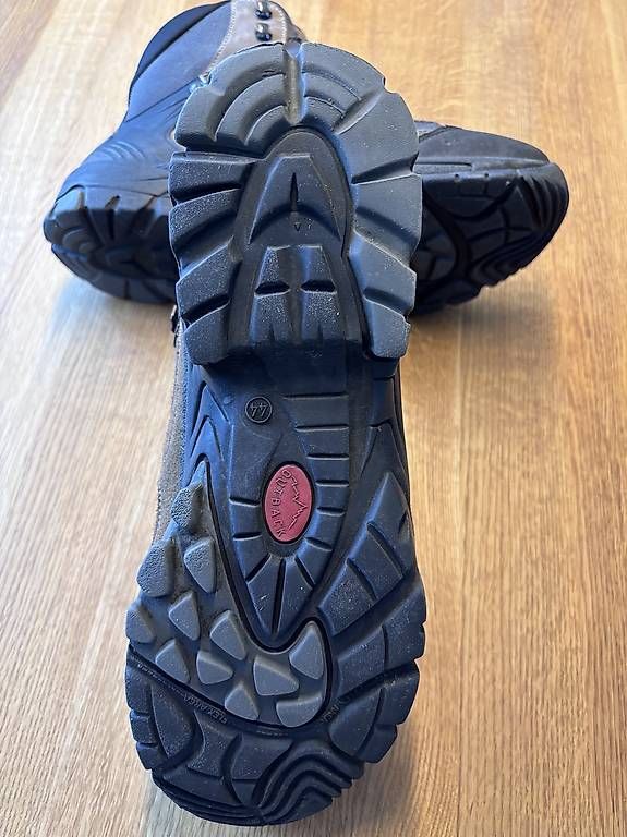 Scarpe da uomo: Wanderschuhe  – Usato da Wollerau venduto da meiki 2