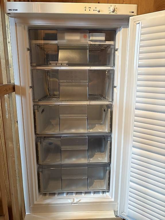 Gefrierschrank: Gefrierschrank 136 L – Gebraucht aus Beckenried von ani_9xsw 3