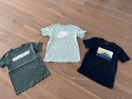 3 T-Shirts für Jungen Grösse 134-140