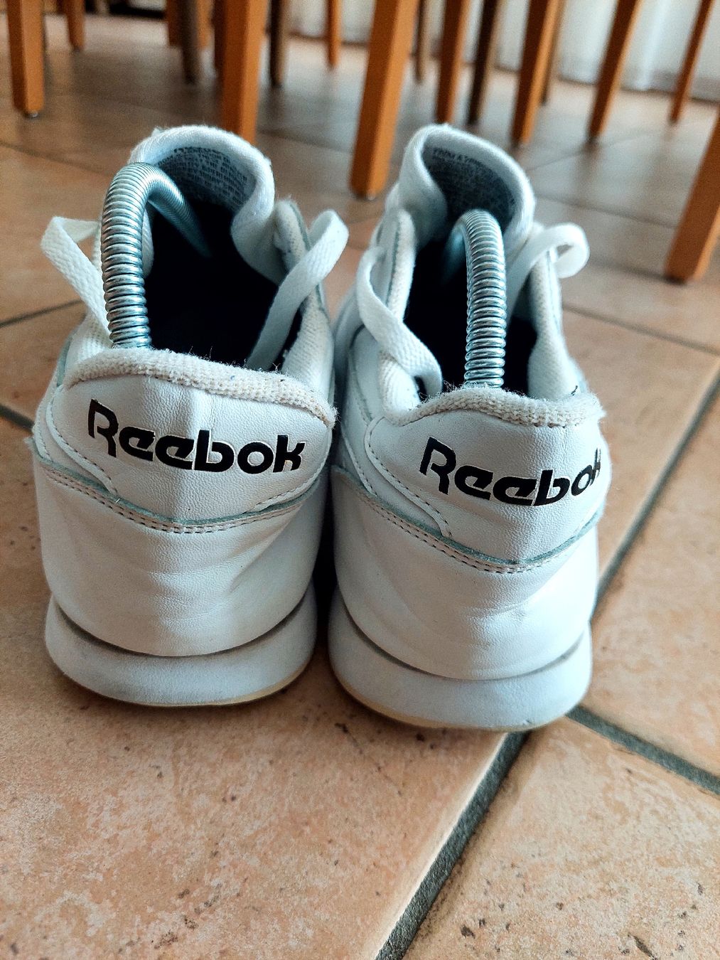 Reebok Scarpe da uomo: Reebok Classic Gr. 42 – Usato da Gossau SG venduto da Vader_Skywalker7 1