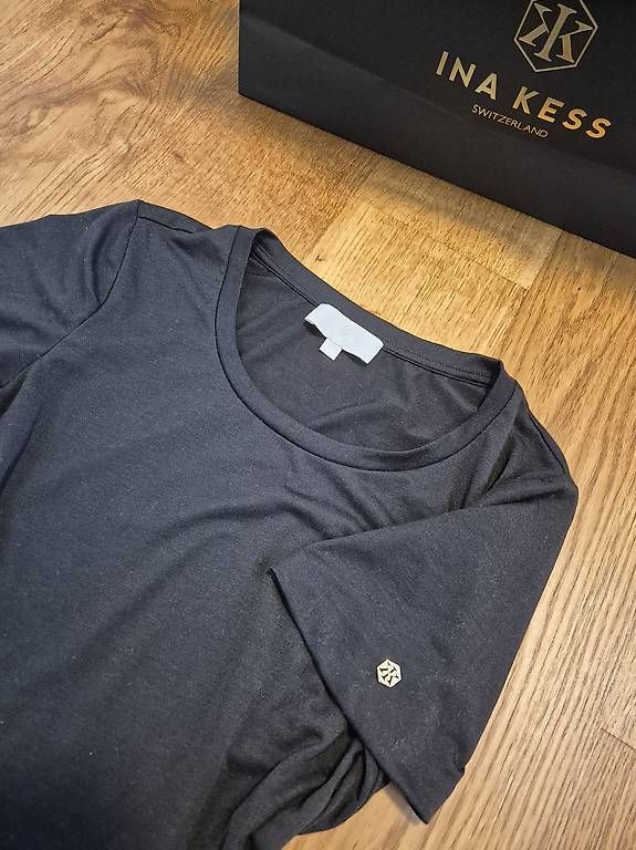 Ina Kess T-shirt: Ina Kess, schwarz – Nuovo (secondo la descrizione) da Feusisberg venduto da cts_55rn 2