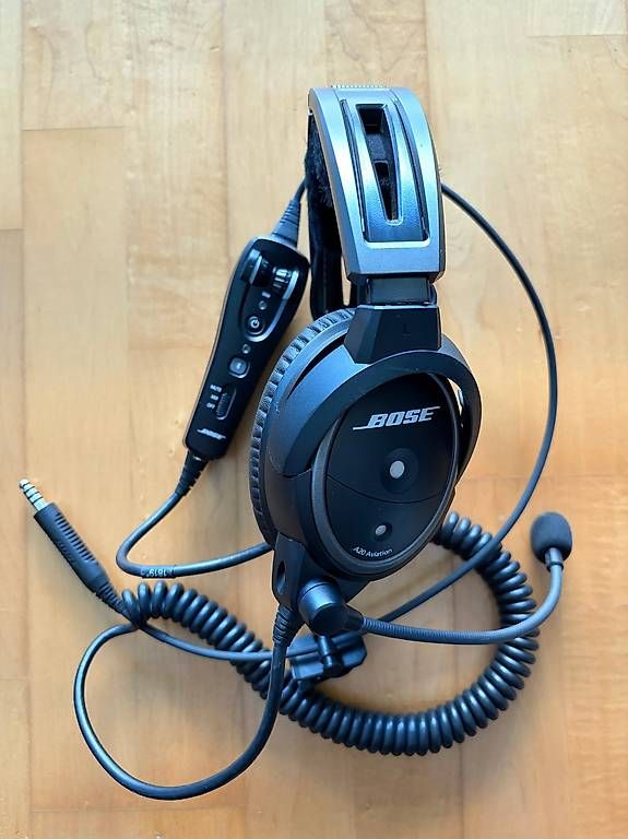 Bose Casques audio: Bose A20 Aviation Headset – D'occasion à Rorschacherberg par colibri84 4