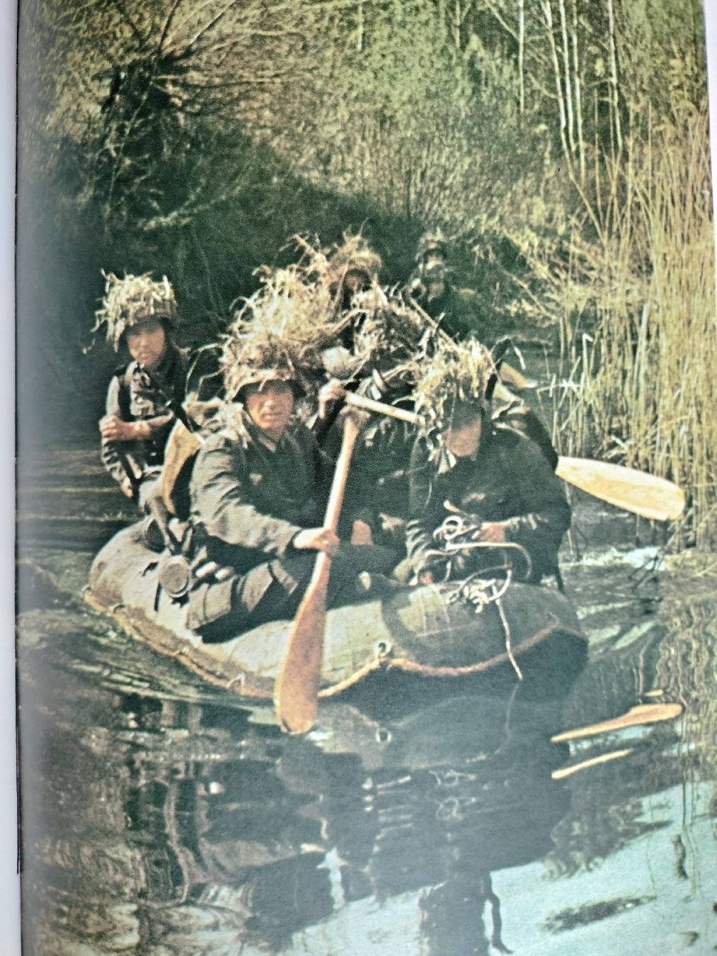 Libri: Armee Militär Kriegs Buch – Usato da Schwanden Sigrisw venduto da len_9yqg 5
