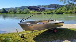 Motorboot Buster Mini für 3 Personen, Alu, mit Slipwagen