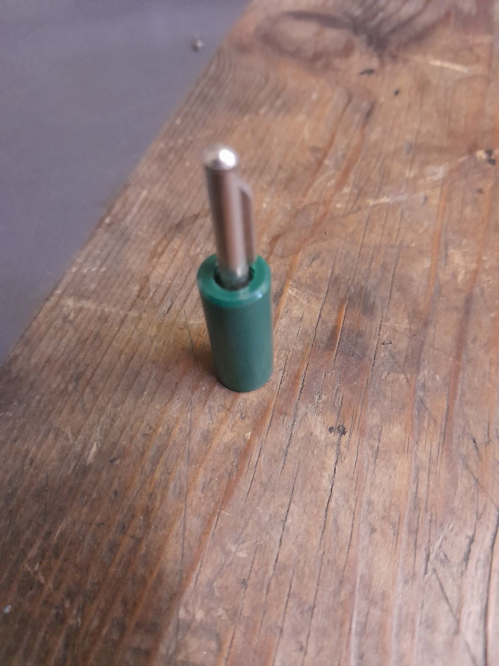Alle Werkzeuge: Labor Stecker 4.5cm 9mm grüner Teil – Neu und originalverpackt aus Stetten AG von Theres82 1