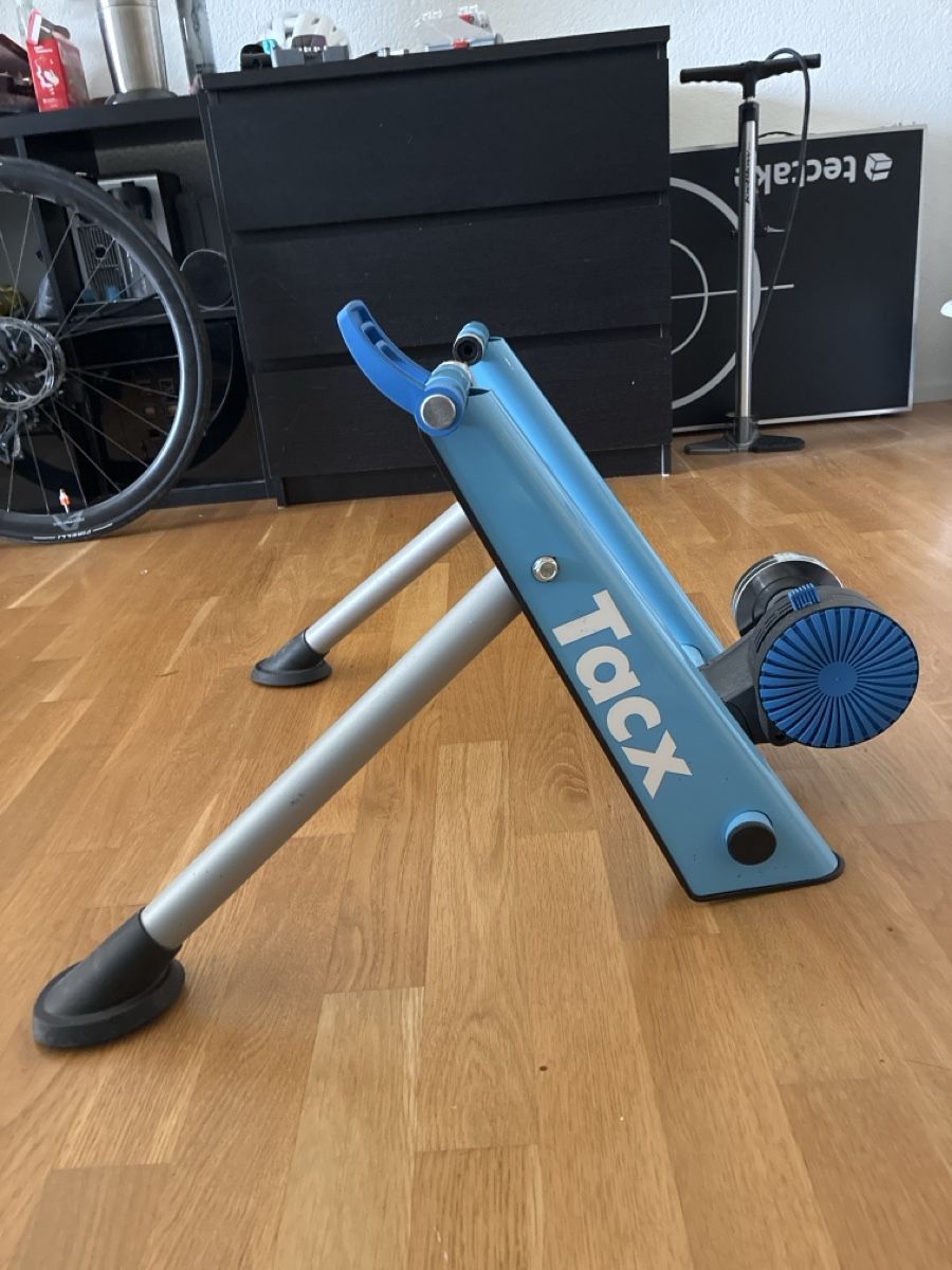 Tacx Hometrainer: Tack Hometrainer Rolle – Usato da uster venduto da gra_mbq7 1