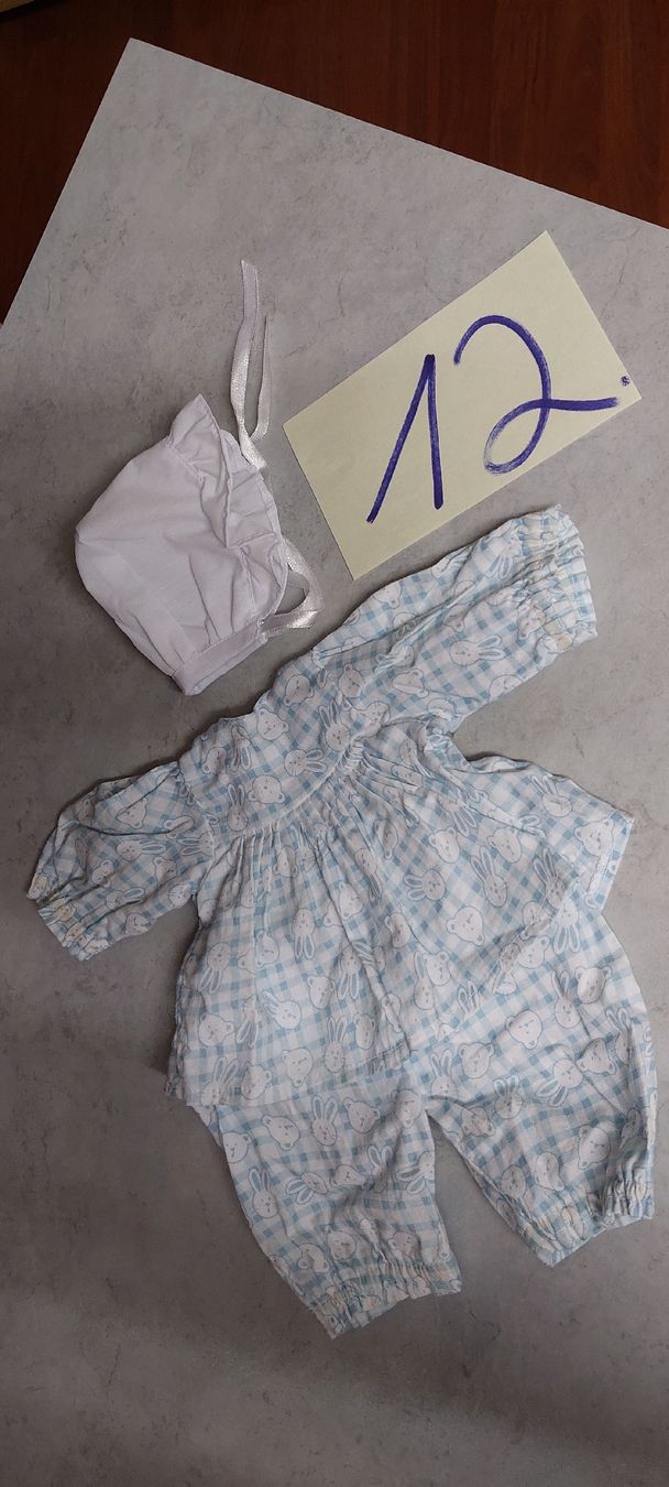 Bambole: Puppenkleider – Usato da Muri AG venduto da nindo1