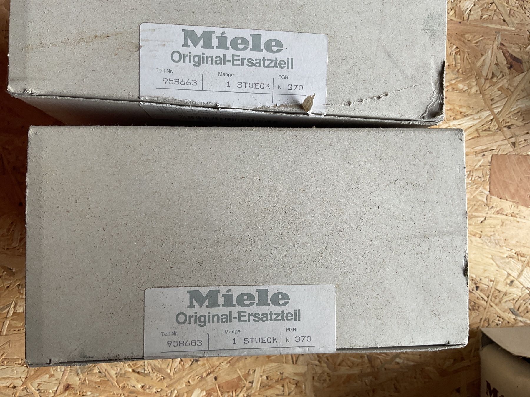 Miele Pumpen & Teile: Laugenpumpe Miele – Neu (gemäss Beschreibung) aus Niederwil SG von Melar01 2