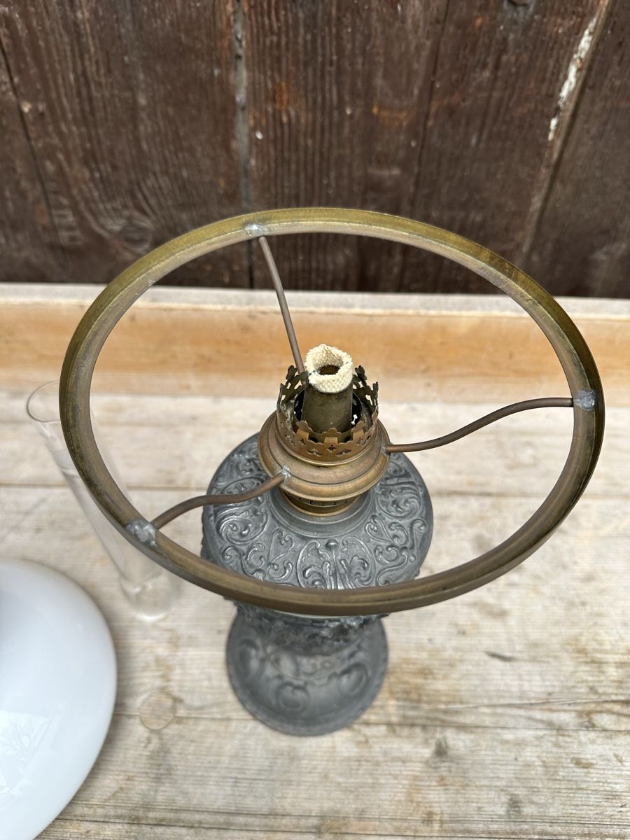 Lampade: Antike Jugendstil Petroleumlampe – Usato da Villmergen venduto da Bezdupe 4