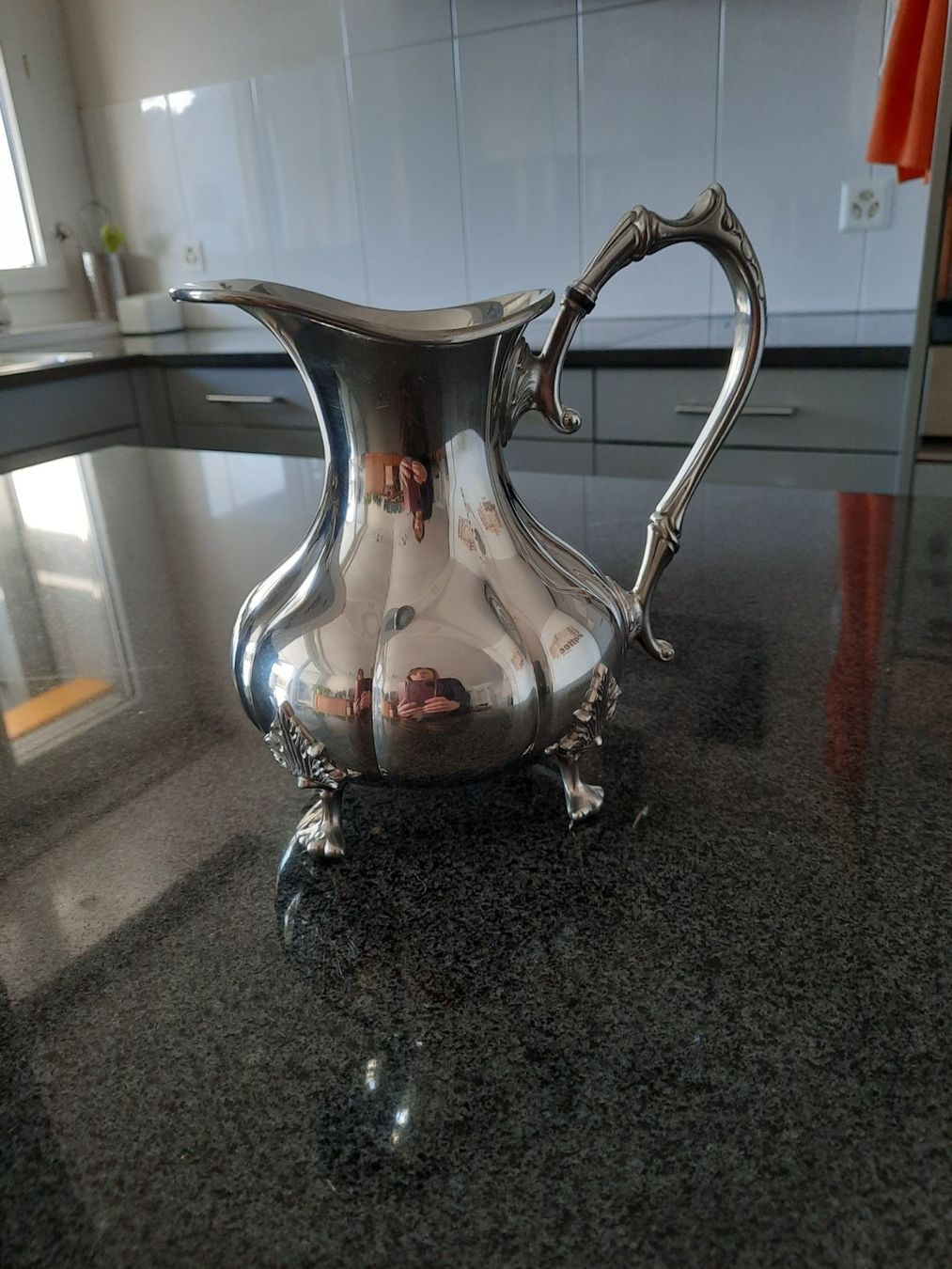 Caraffe: Karaffe Zinn versilbert – Usato da Winterthur venduto da Natastar 2