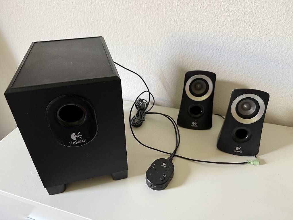 Casse acustiche: Boxen LOGITECH Z-313 – Usato da Bülach venduto da angelique080882