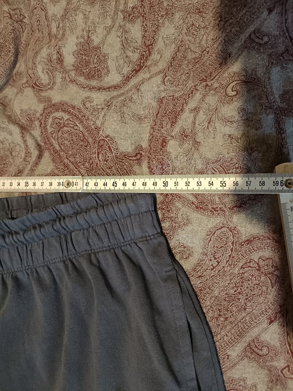 Pantaloni: pantalon de training (peu utilisé) – Usato da Sion venduto da dav_96jh 6