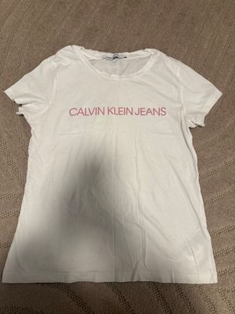 Calvin Klein Tshirt
