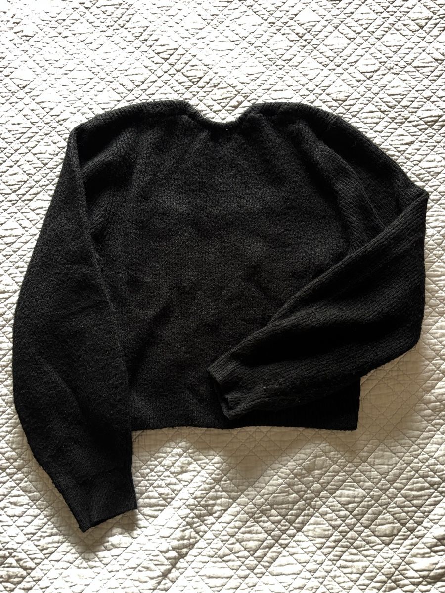 H&M Pulls & Sweat-shirts: Pull noir femme – D'occasion à Lausanne par shabnam.t 3