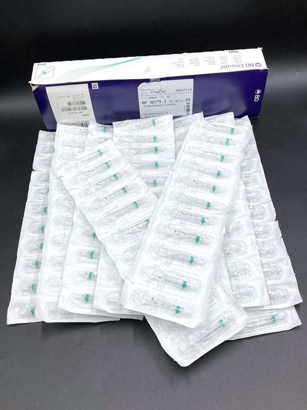 Technique médicale: BD | Emerald | Einwegspritzen | 2ml | 100 Stk. – Neuf avec emballage d'origine à Wittenbach par Restwert_St-Gallen
