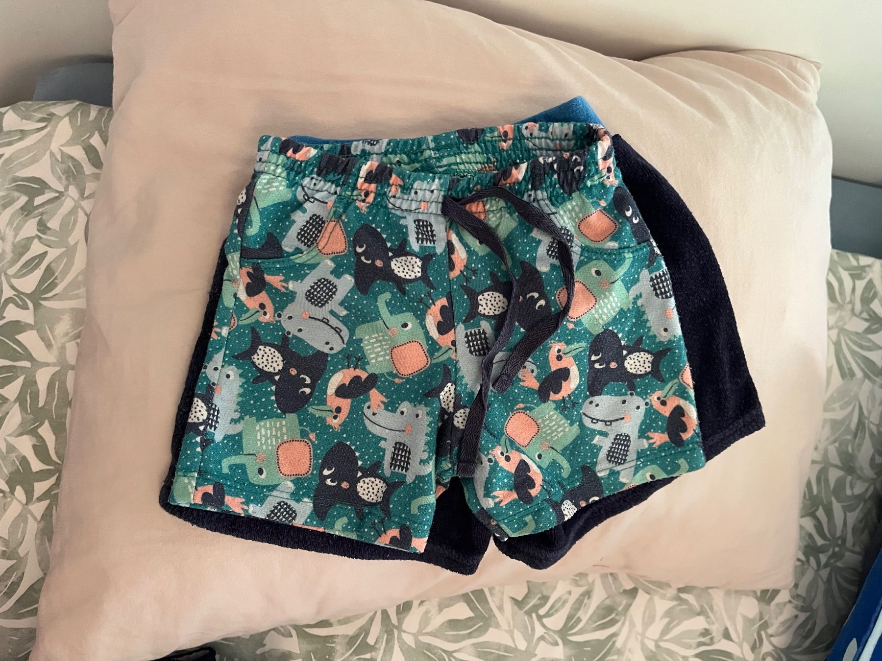 Lotti & Set di vestiti: Kinderkleider Konvolut Grösse 80-90 Gemischt – Usato da Thun venduto da rai_pn76 2