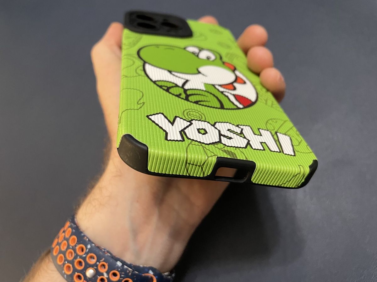 Apple Cover & Protezioni schermo: Coque Yoshi pour iPhone 13 Pro Max – Usato da Lausanne venduto da oenix 1